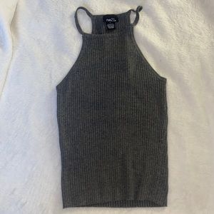 women’s halter tank top